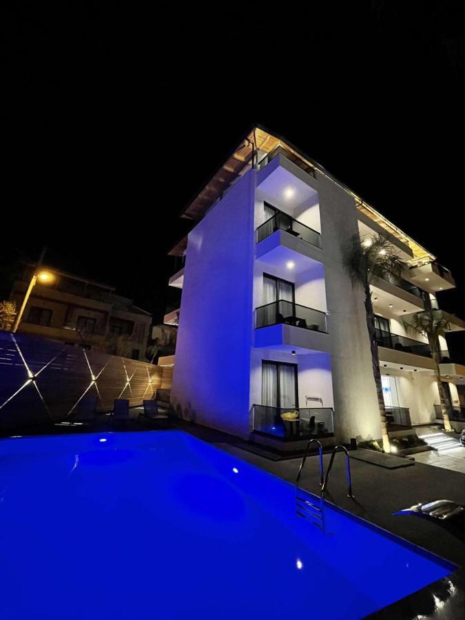 Mare 2 Hotel 3*